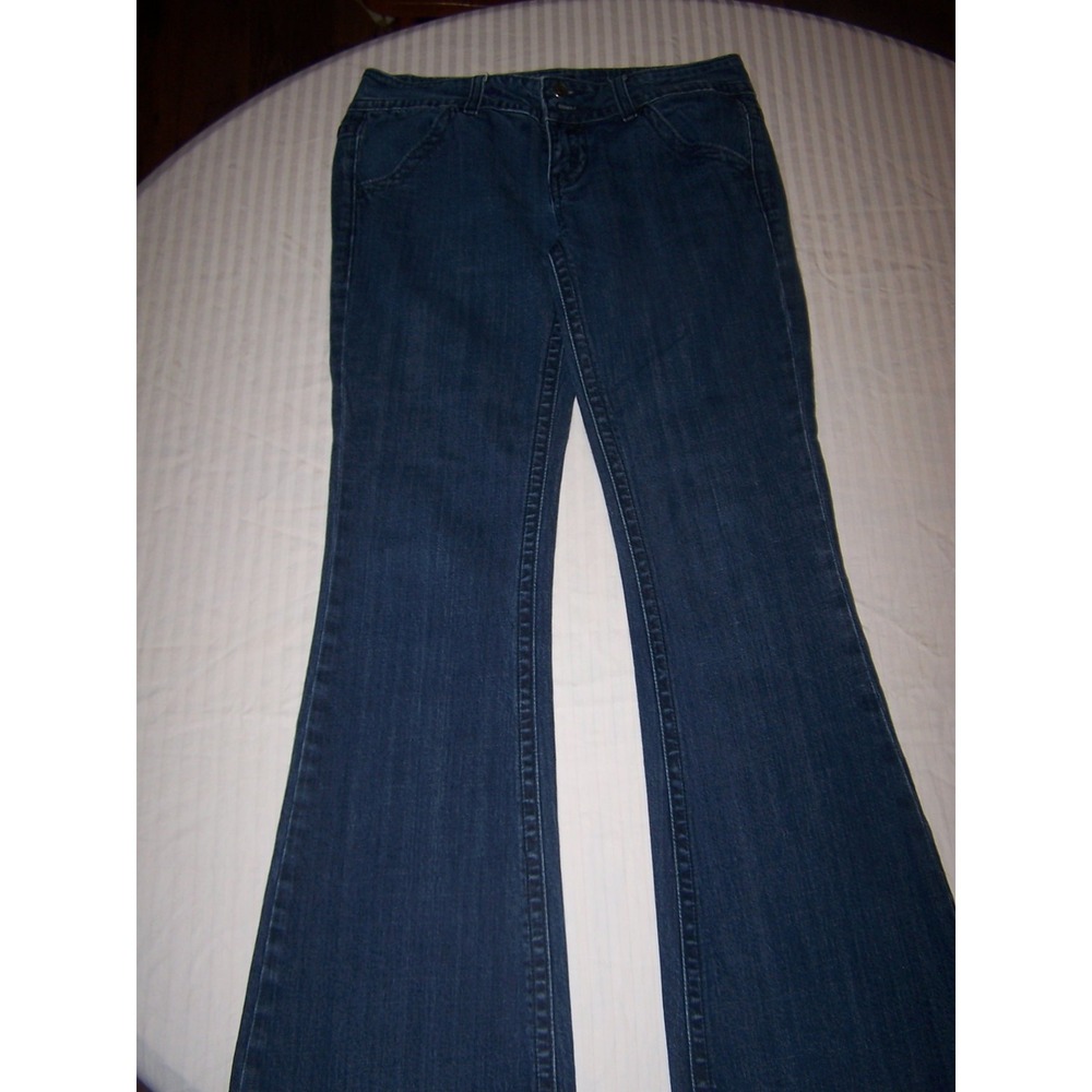 Vigoss Premium Jeans womens (Tag Size 7) Measured 30.5-32" x 34"